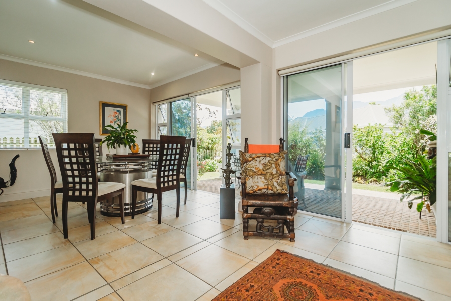 3 Bedroom Property for Sale in Kingswood Golf Estate Western Cape